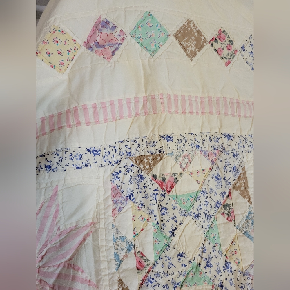 Vintage 8 point star Arch Quilt - Picture 11 of 17